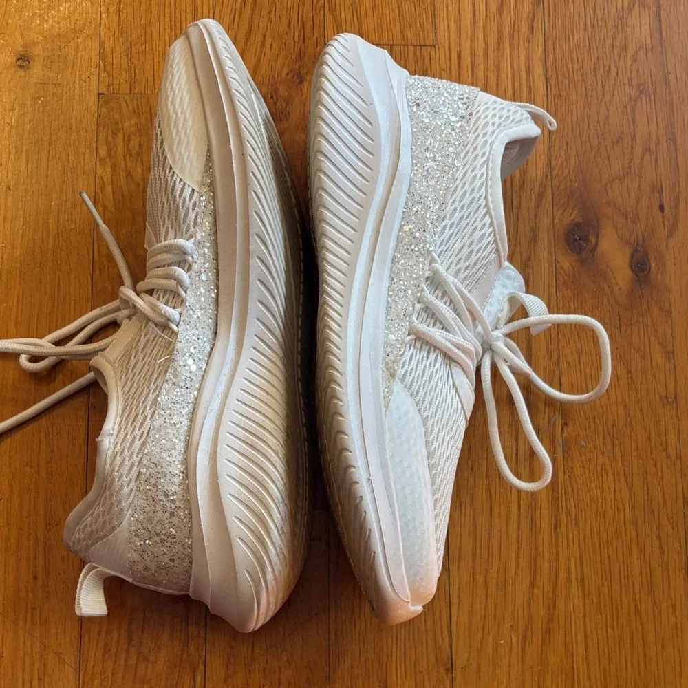 Hey Girl White Glitter Sneakers Lightweight Size 7